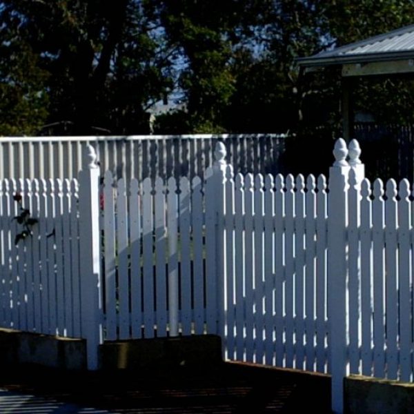 Picket Fencing